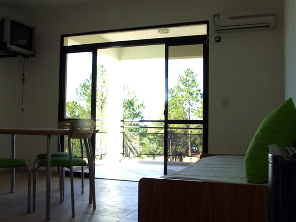 Pinares De 3* Colón