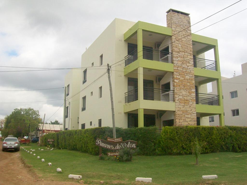 Pinares De 3*